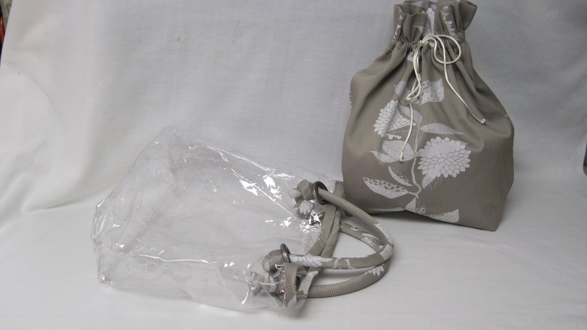 Peek-A-Boo Bag with Clear Outer Tote and Draw-string Sack - Beige & White