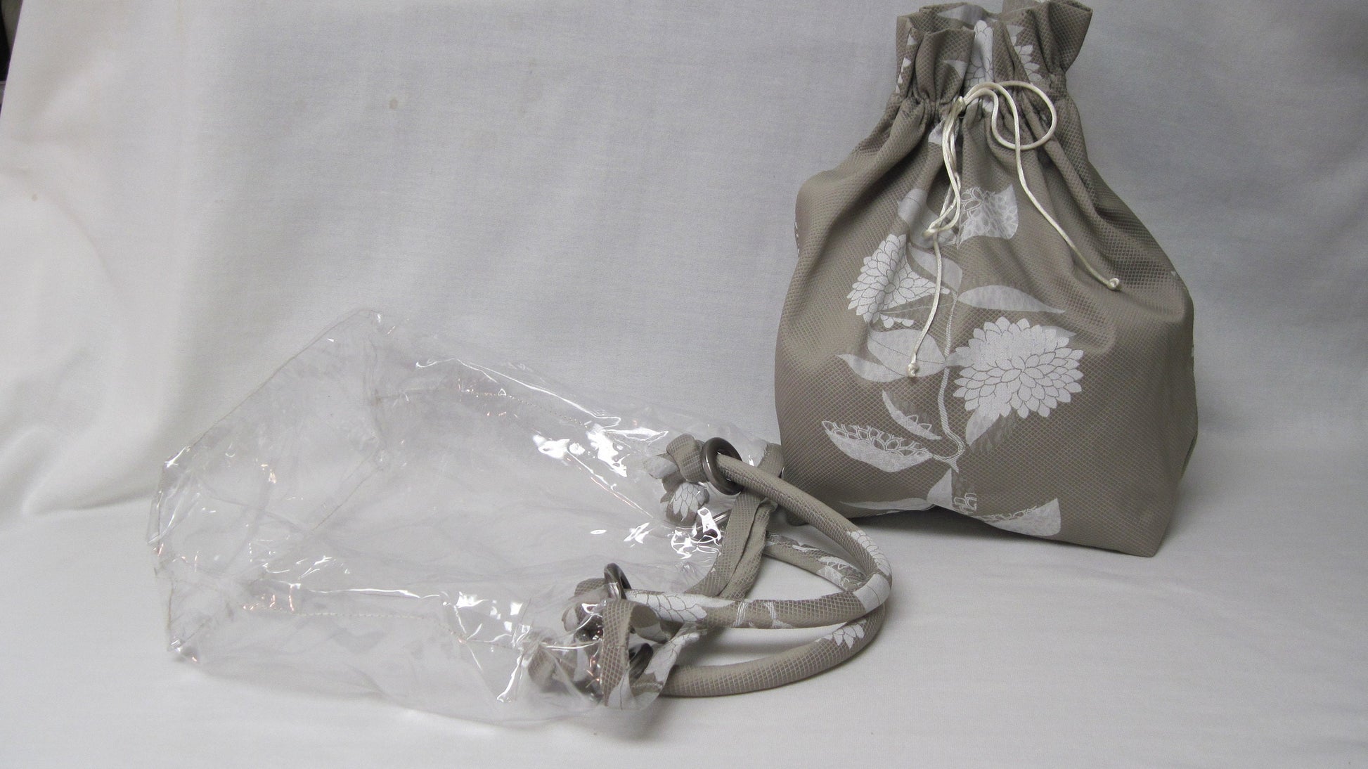 Peek-A-Boo Bag with Clear Outer Tote and Draw-string Sack - Beige & White