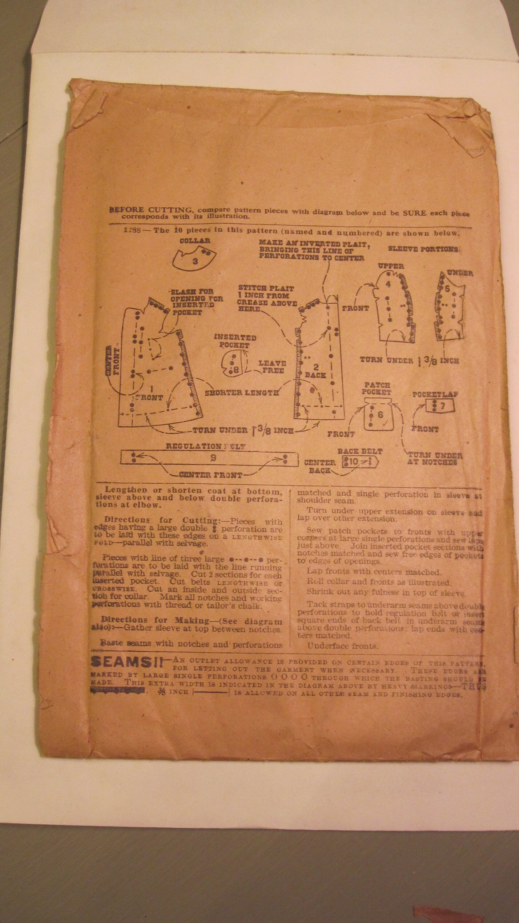Vintage Sewing Pattern - Boy's Overcoat 1920's